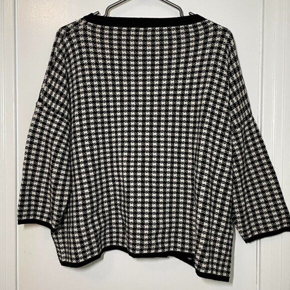 ViCoLo Northland Knitted Contrasting Sweater - Picture 5 of 5